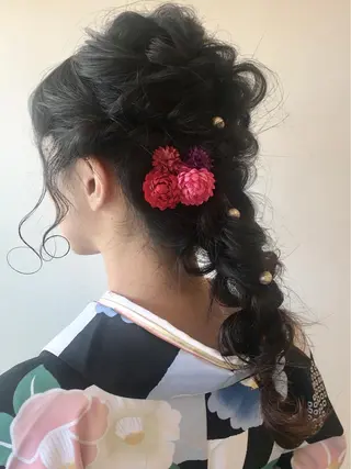 ヘアアレンジ milis 知崎春奈のヘアスタイル