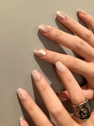 ネイル ウシク ミユキのネイルデザイン