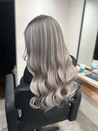 ロング カラー ✂️大門 巧✂️ LAFF難波店のヘアスタイル