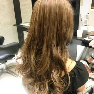 ロング カラー ✨ハイトーン✨透明感 ✨生神　優季のヘアスタイル