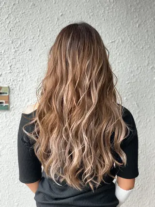 ロング エクステ専門店 Rのヘアスタイル