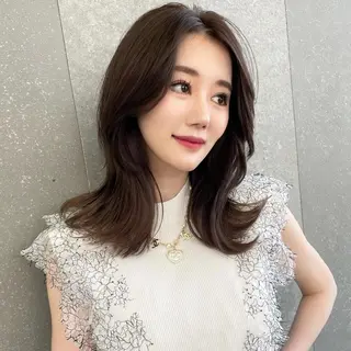 ミディアム 山本翔一郎 韓国顔周りレイヤーのヘアスタイル