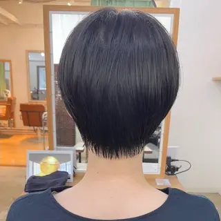 ショート ショートヘア、ボブ こやさん　コヤマのヘアスタイル