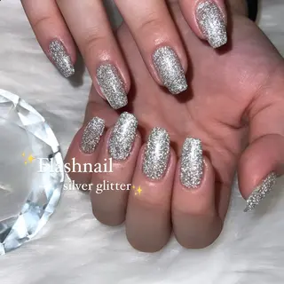 ネイル Kobayashi Komugiのネイルデザイン