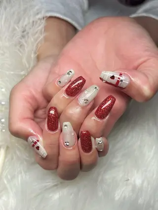 ネイル 💅ネイルハウス🏡 🎀TOMO🎀のネイルデザイン