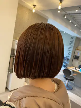 ショート カラー Emerge 新宿東口店所属・堀山 佳奈のヘアスタイル