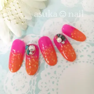 ネイル La Colzaのネイルデザイン