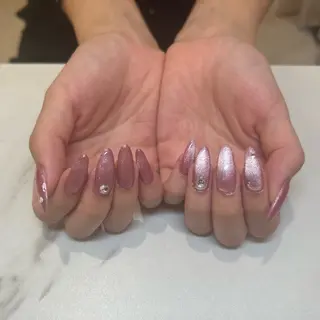 ネイル Raviy福岡店所属・Akari ♡のネイルデザイン