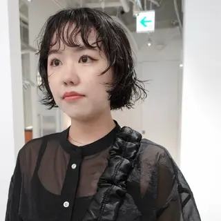 ショート パーマ ヘアアレンジ 🌐サトウ リョウ🌐のヘアスタイル