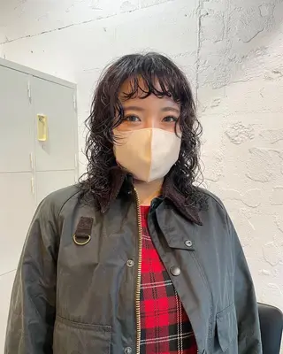 ミディアム カラー パーマ ヘアアレンジ satsuki 暖色・ブラウンカラーのヘアスタイル