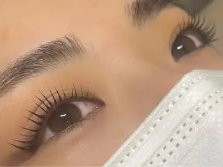 マツエク・マツパ アイブロウ 太田 真由のマツエク・マツパデザイン