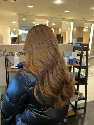 カラー 久永 菫のヘアスタイル