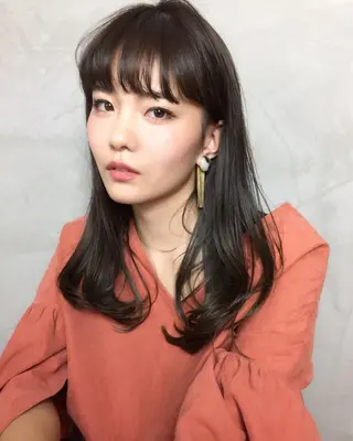 ロング Reve Resort池袋のヘアスタイル