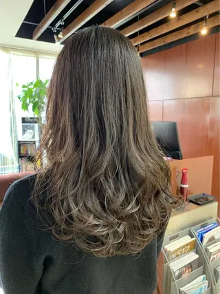 ロング カラー 【髪質改善×カラー】 QUALIS沓掛貴浩のヘアスタイル