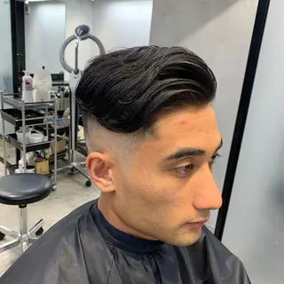 ショート メンズ 及川シゲル 髪質改善講師のヘアスタイル