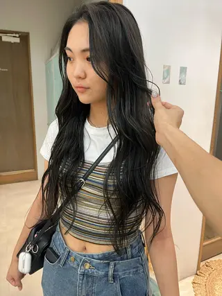 ロング 村田 流彩のヘアスタイル