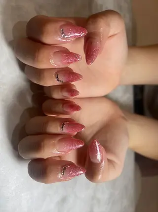 ネイル F Aishaのネイルデザイン