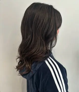 ロング カラー 唐澤 千尋のヘアスタイル