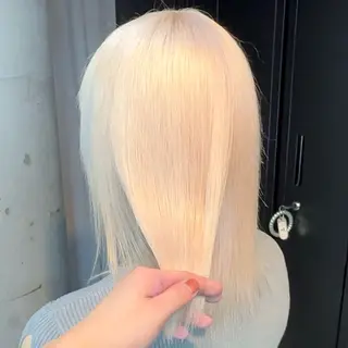 ミディアム カラー ✨ブリーチ支持No1 複雑履歴修正/舘岡のヘアスタイル