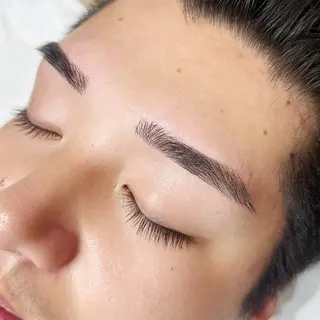 メンズ étora eye渋谷のマツエク・マツパデザイン