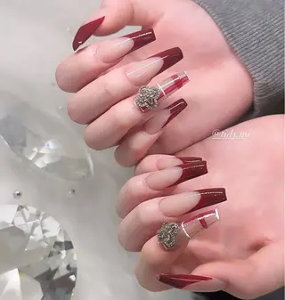 ネイル TIDY M&Mのネイルデザイン