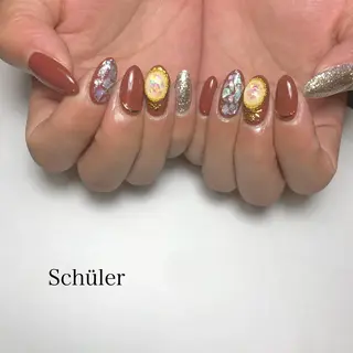 ネイル Schüler所属・野内 まきのネイルデザイン