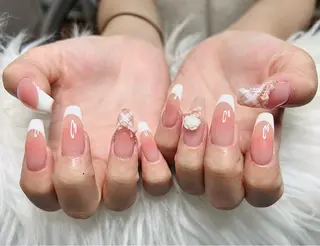 ネイル ダン ゴーゴックビックのネイルデザイン