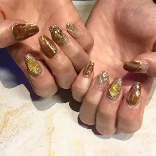 ネイル crestnail所属・小林 束紗のネイルデザイン