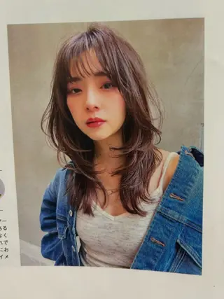 ロング 酒井 菜花のヘアスタイル