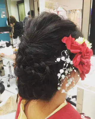 セミロング Ｄirector 　徳久　真紀の眉毛・アイブロウイメージ