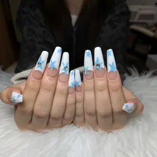 ネイル Queen Nail 　クイーンネイルのネイルデザイン