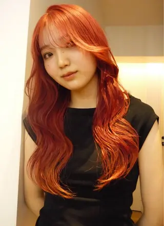 セミロング カラー 🌟暖色系ハイトーン 🌟AIのヘアスタイル