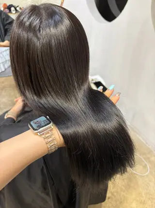 ミディアム カラー miku 韓国艶髪✨のヘアスタイル