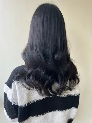 セミロング 韓国ヘア🇰🇷 SAYAのヘアスタイル