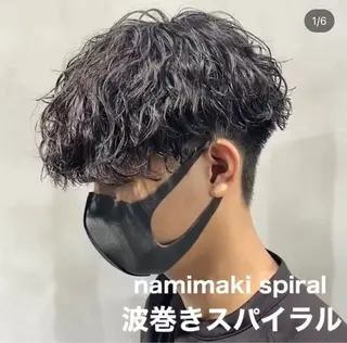 ショート ⭐️メンズ特化⭐️ パーマ　カラーのヘアスタイル