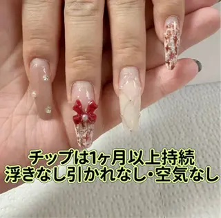 ネイル 小 雨のネイルデザイン