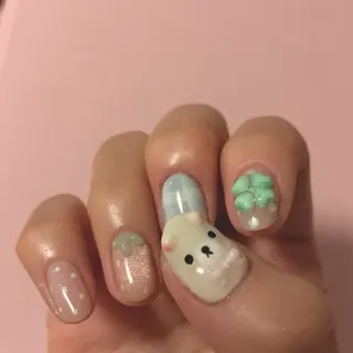 ネイル share salon RURU所属・⭐︎ hiyoriのネイルデザイン