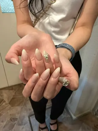 ネイル WOLTOKYO渋谷 yunaのネイルデザイン