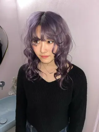 ミディアム カラー qulim所属・櫻井 はるなのヘアスタイル