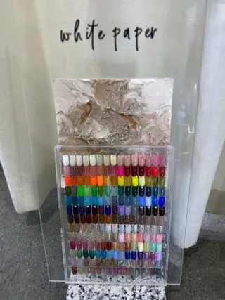 ネイル whitepaper 🔷IZUMIのネイルデザイン