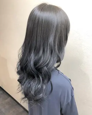 ロング ヤマグチ ヒカルのヘアスタイル
