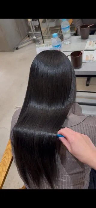 ロング カラー hono🐬カラー 特化/ハイトーンのヘアスタイル