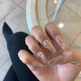 ネイル crestnail所属・小林 束紗のネイルデザイン