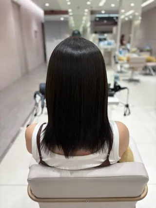 ミディアム ✨韓国風レイヤー/ くびれ巻き🖤　りくのヘアスタイル
