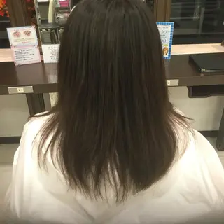 セミロング カラー hair＆make cocoRo所属・今井 詩織のヘアスタイル