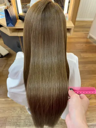 ロング 髪質改善/縮毛矯正✨ 白石ゆいのヘアスタイル