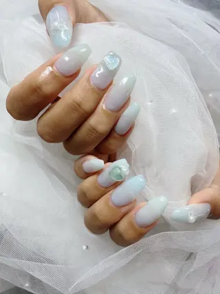 ネイル salon Ange 五反田店所属・アンジュ Sumiのネイルデザイン