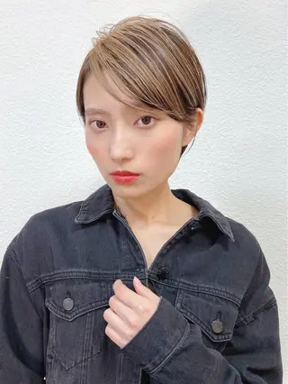 ショート カラー 🦋透明感カラー🦋 なつやのヘアスタイル