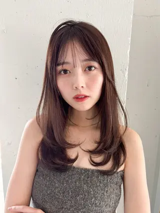 セミロング カラー 🤍似合わせカット/ 艶カラー/表参道🫧のヘアスタイル