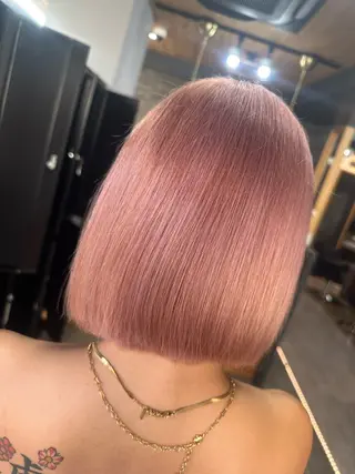 ショート 横浜Lapisあゆみ 艶髪/シールエクステのヘアスタイル